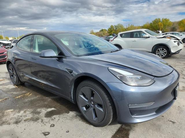Фото 4 - TESLA MODEL 3