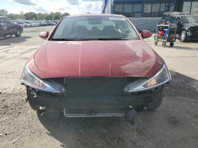 Фото 5 - HYUNDAI ELANTRA