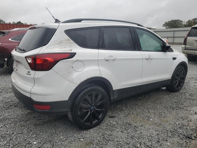 Фото 3 - FORD ESCAPE