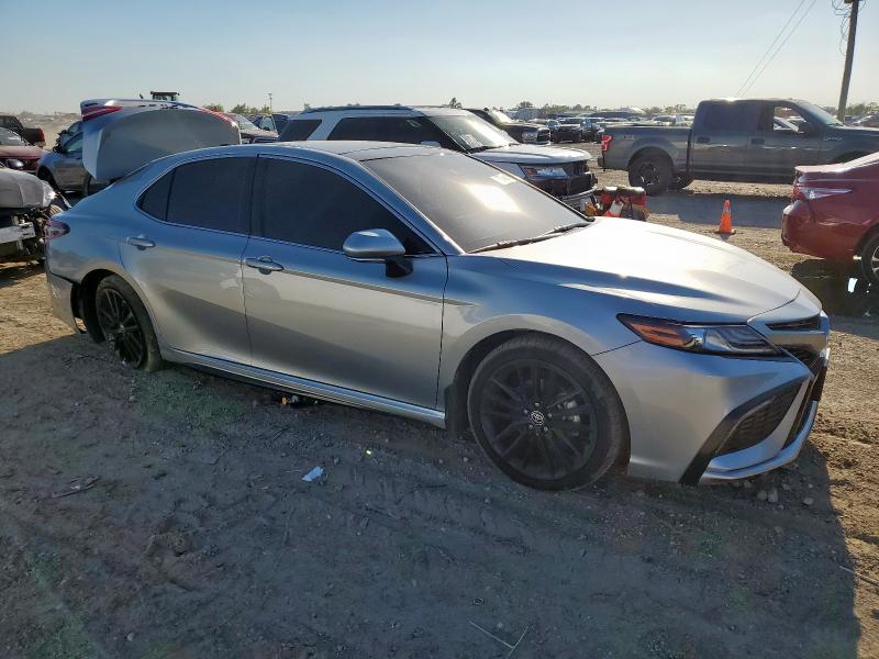 Фото 4 - TOYOTA CAMRY