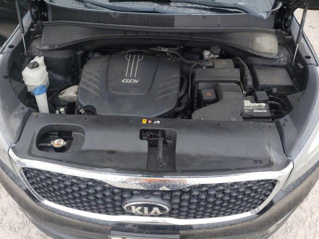 Фото 12 - KIA SORENTO