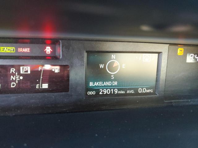 Фото 9 - TOYOTA PRIUS