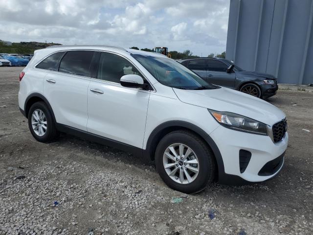 Фото 4 - KIA SORENTO