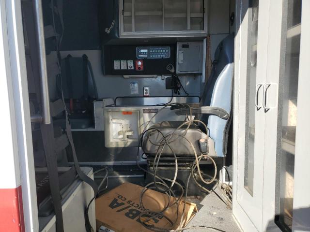 Фото 10 - CHEVROLET EXPRESS