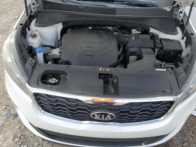 Фото 12 - KIA SORENTO