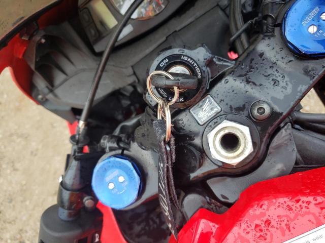 HONDA CBR CYCLE 2013