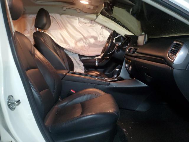 Фото 7 - MAZDA 3