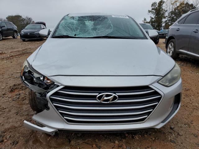 Фото 5 - HYUNDAI ELANTRA