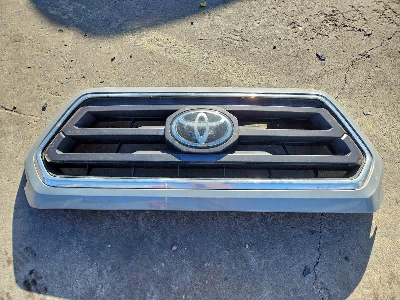 Фото 12 - TOYOTA TACOMA