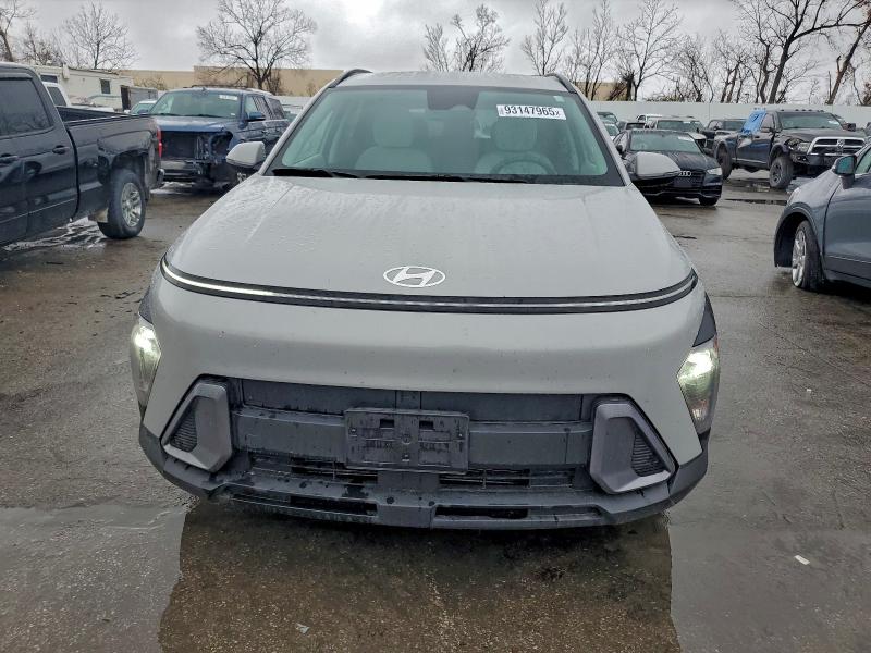 Фото 5 - HYUNDAI KONA