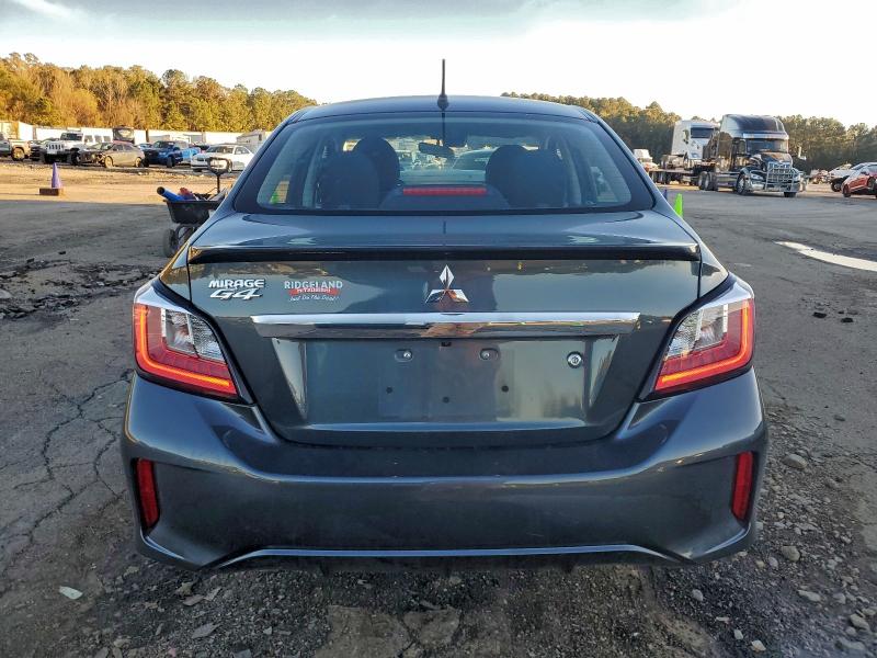 Фото 6 - MITSUBISHI MIRAGE