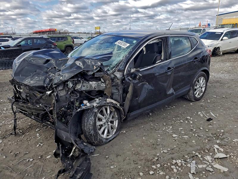 Фото 1 - NISSAN ROGUE