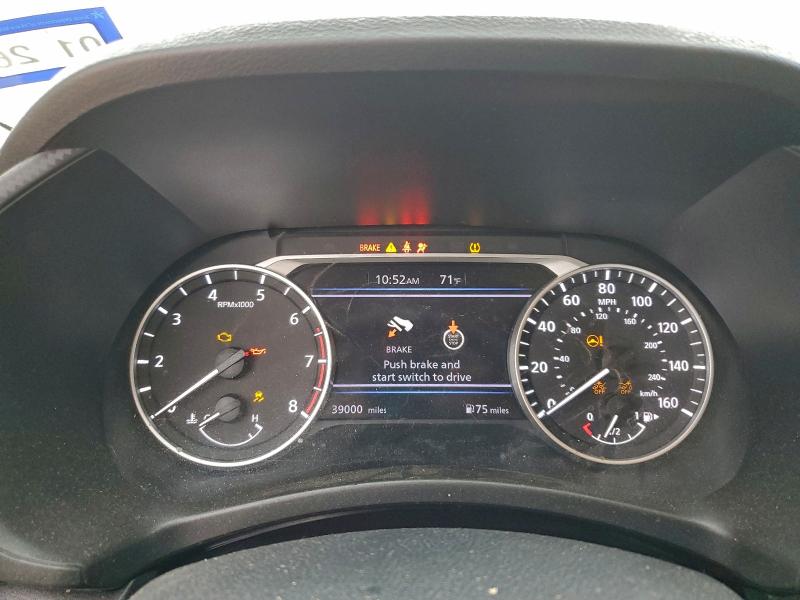 Фото 9 - NISSAN SENTRA