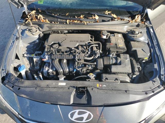 Фото 11 - HYUNDAI ELANTRA