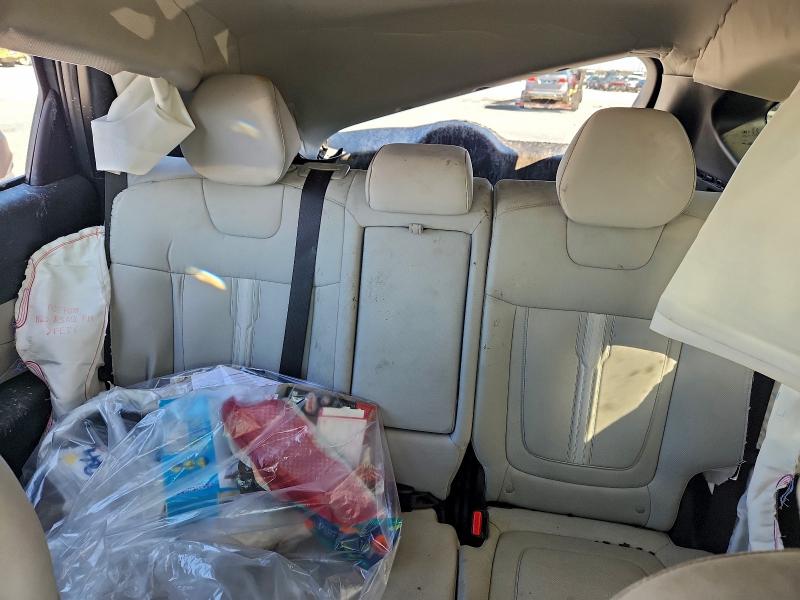 Фото 10 - HYUNDAI TUCSON