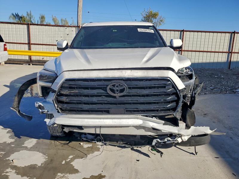 Фото 5 - TOYOTA SEQUOIA