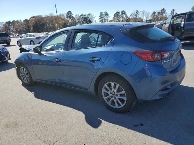 Фото 2 - MAZDA 3