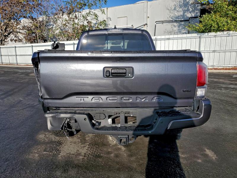 Фото 6 - TOYOTA TACOMA