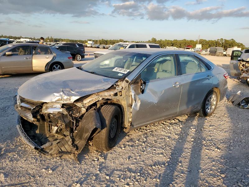 Фото 1 - TOYOTA CAMRY