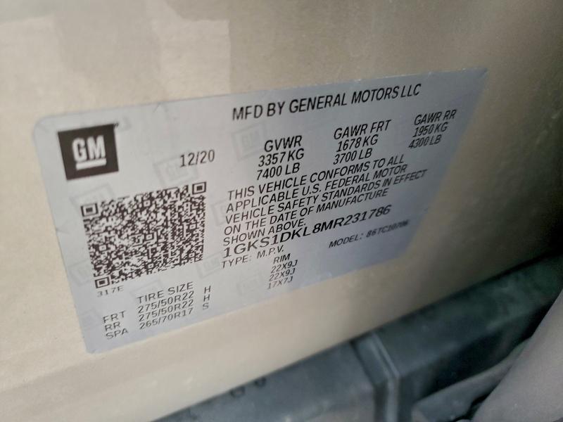 Фото 12 - GMC YUKON