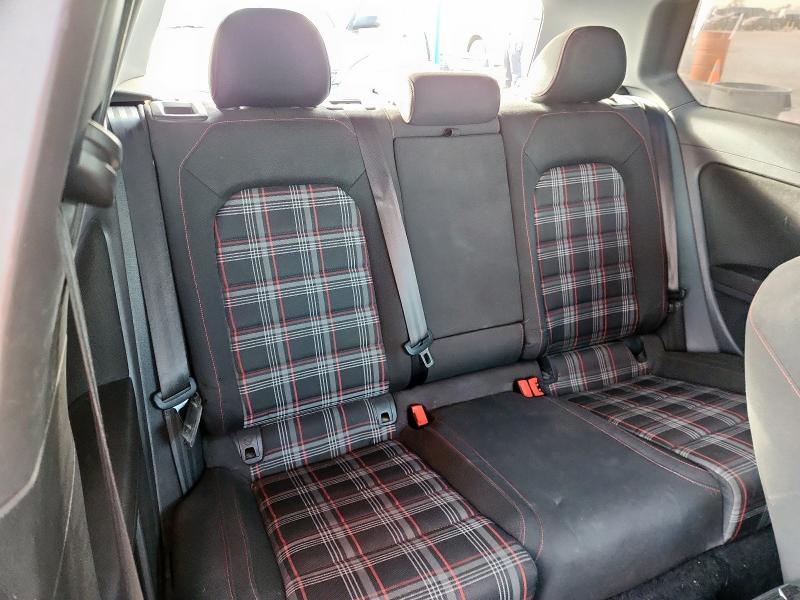 Фото 10 - VOLKSWAGEN GTI