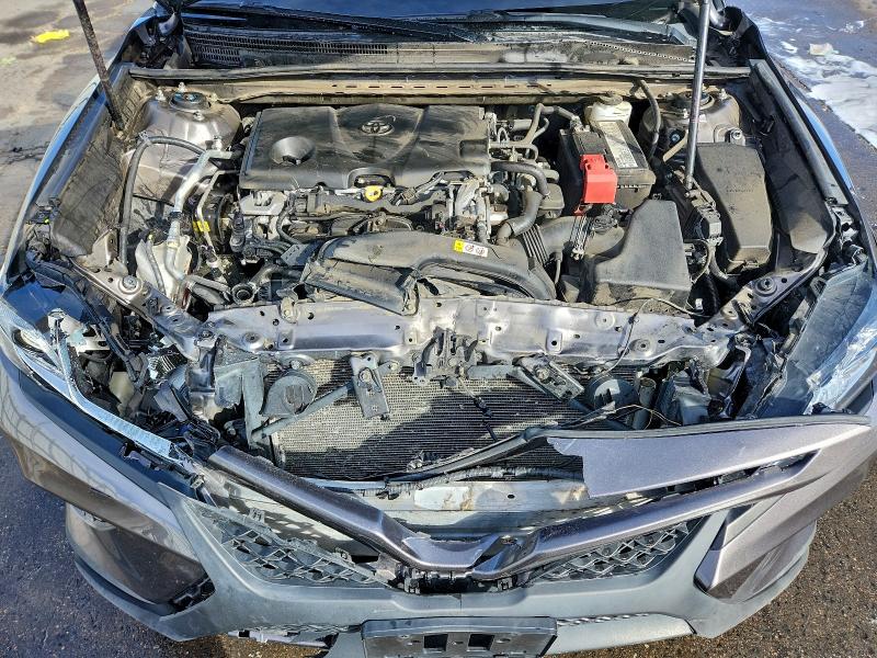 Фото 11 - TOYOTA CAMRY