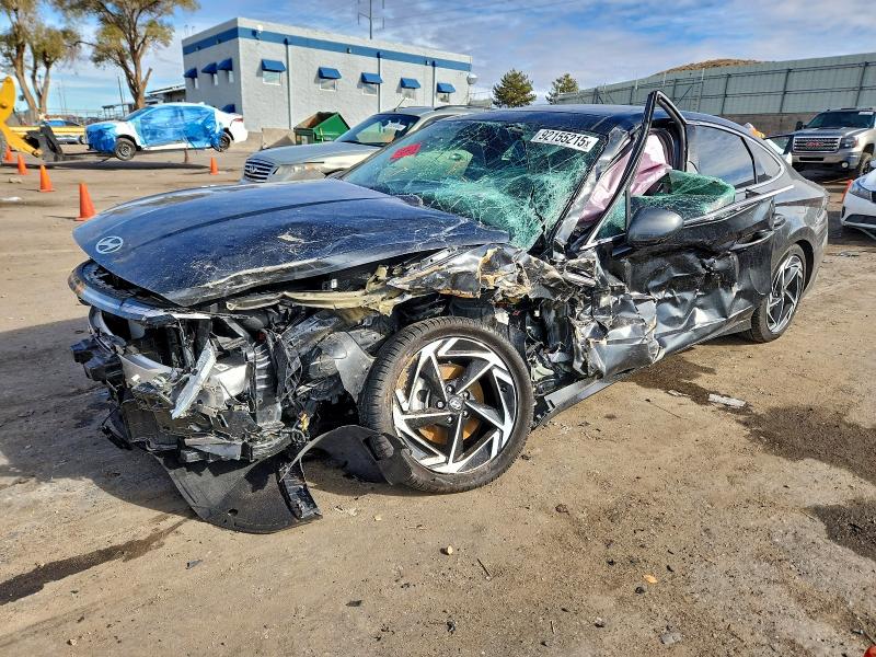 Фото 1 - HYUNDAI SONATA