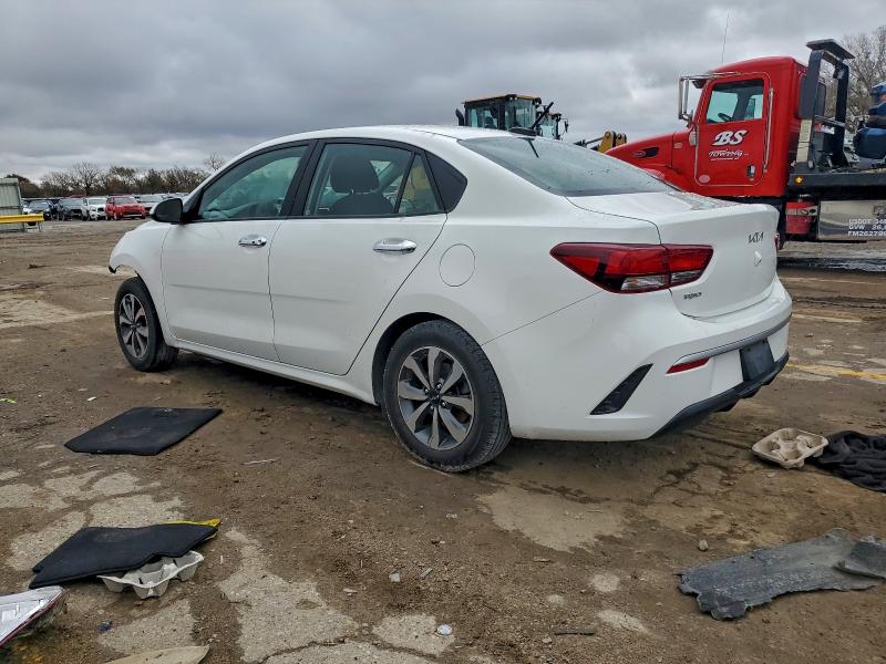 Фото 2 - KIA RIO