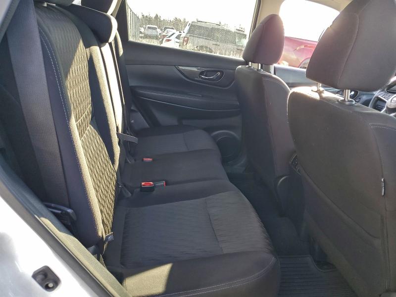 Фото 11 - NISSAN ROGUE