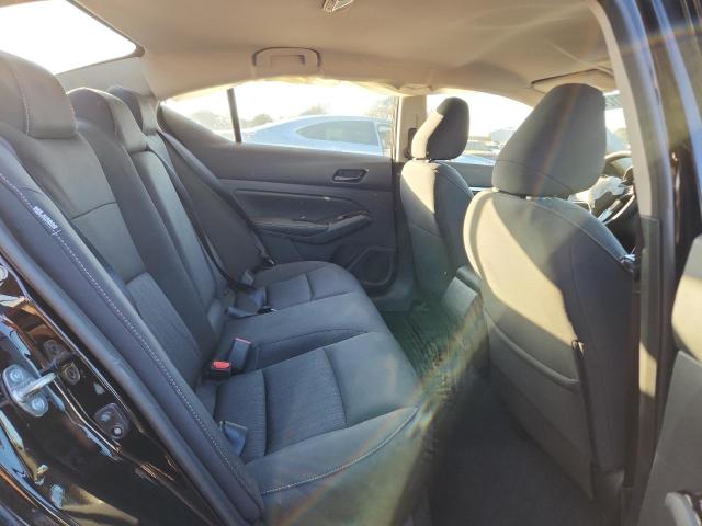 Фото 10 - NISSAN ALTIMA