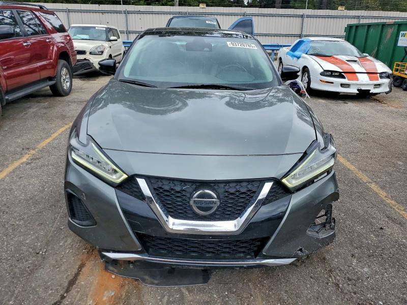 Фото 5 - NISSAN MAXIMA