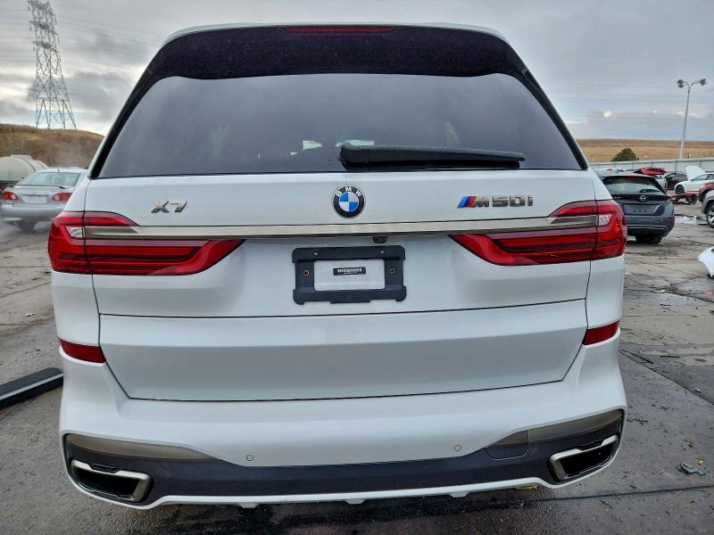 Фото 6 - BMW X7