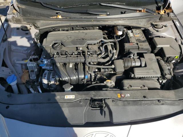 Фото 11 - HYUNDAI ELANTRA