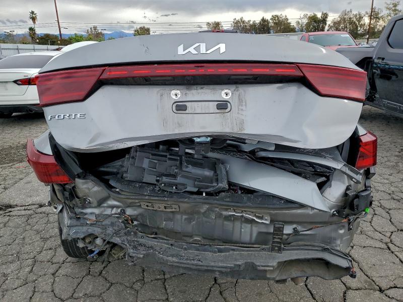 Фото 6 - KIA FORTE
