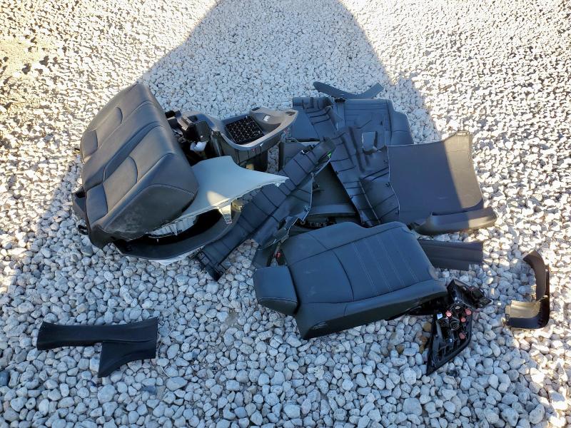 Фото 13 - TOYOTA RAV4