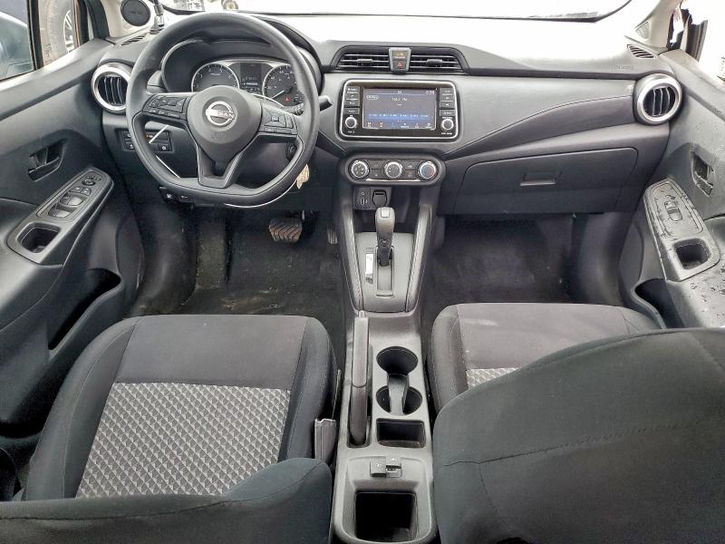 Фото 8 - NISSAN VERSA