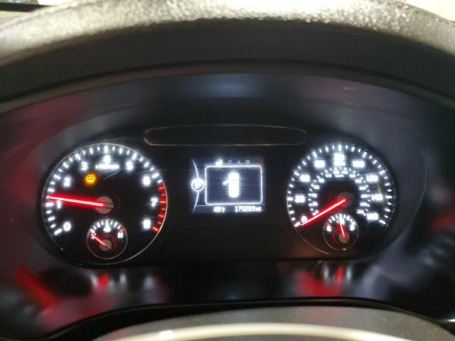 Фото 9 - KIA SORENTO