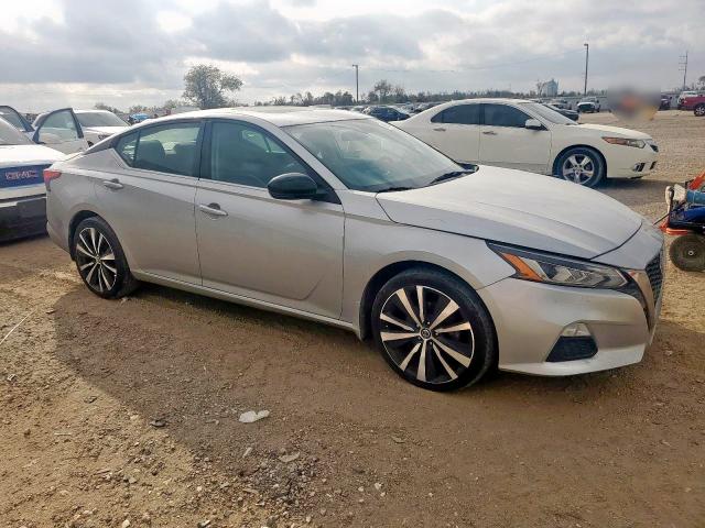 Фото 4 - NISSAN ALTIMA