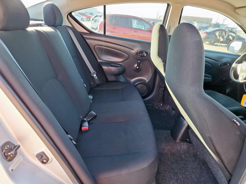 Фото 10 - NISSAN VERSA