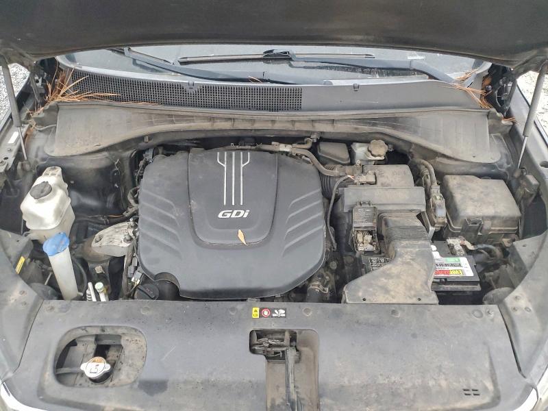 Фото 12 - KIA SORENTO