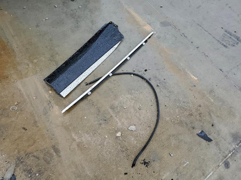 GENESIS GV70 BASE 2025 VIN KMUMADTB4SU175234