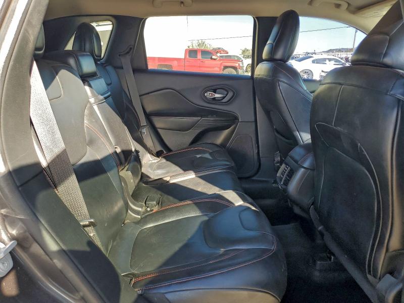 Фото 11 - JEEP CHEROKEE