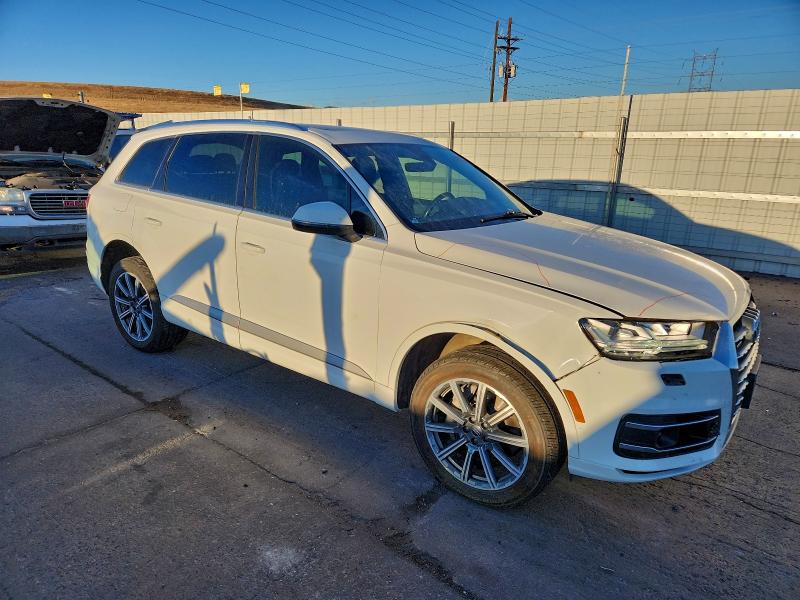 Фото 4 - AUDI Q7