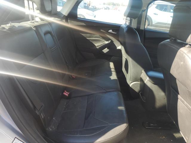 Фото 10 - FORD FOCUS