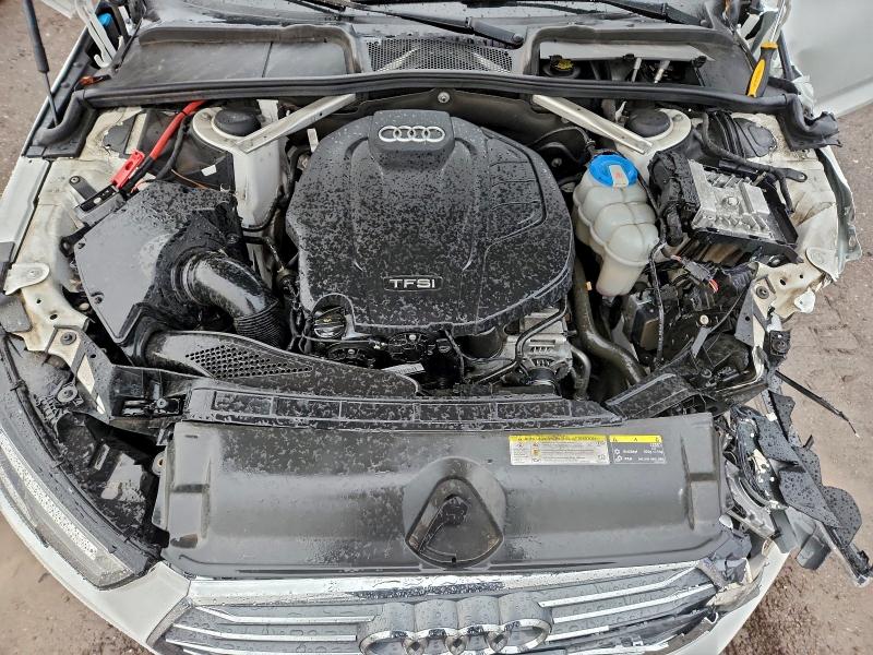 Фото 11 - AUDI A4