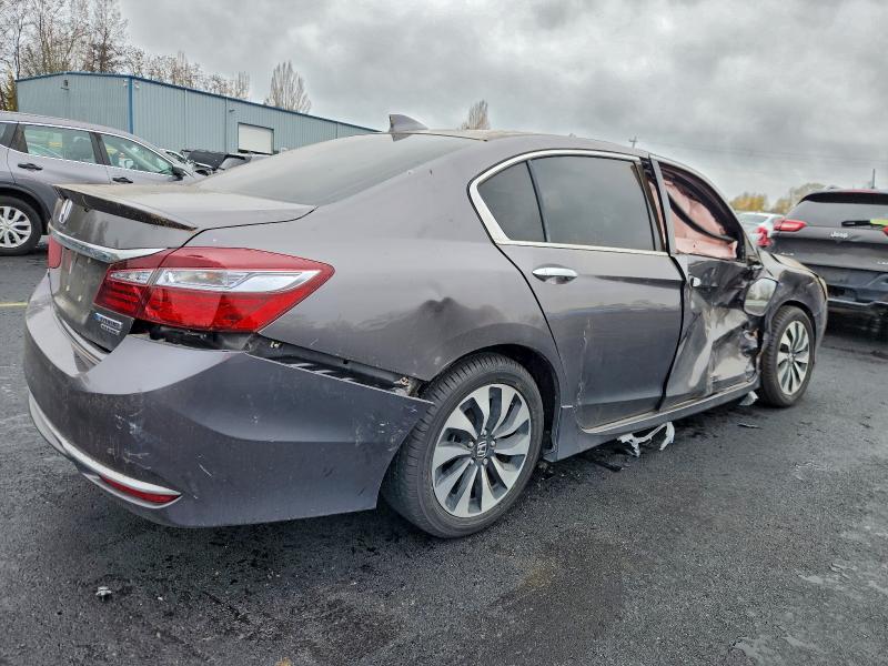 Фото 3 - HONDA ACCORD