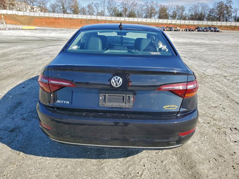 Фото 6 - VOLKSWAGEN JETTA