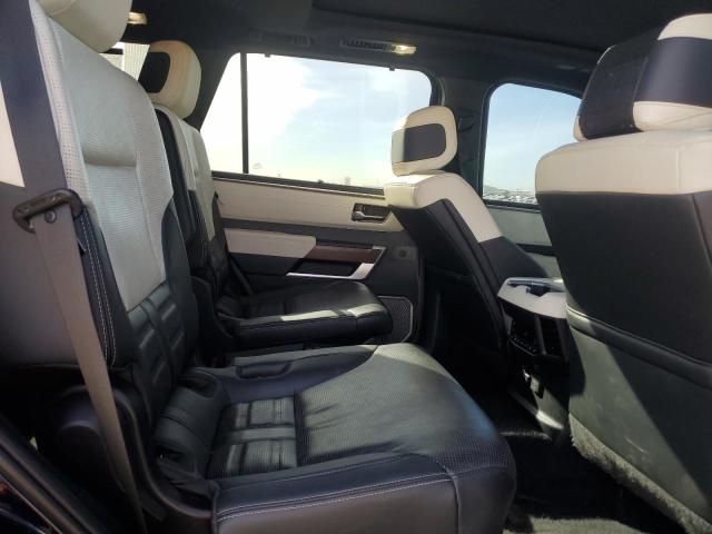 Фото 11 - TOYOTA SEQUOIA