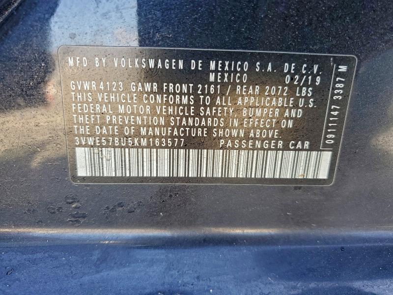 Фото 13 - VOLKSWAGEN JETTA