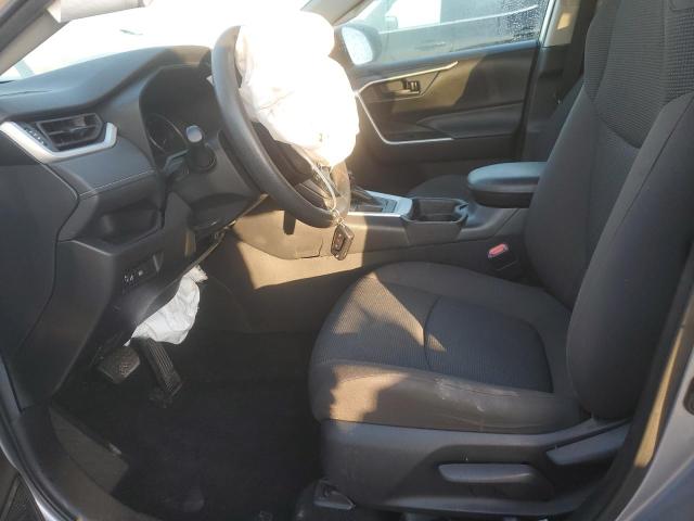 Фото 7 - TOYOTA RAV4